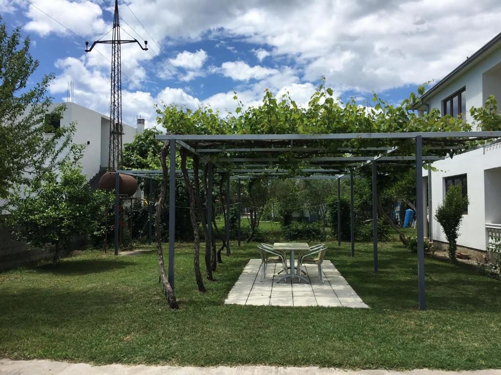 Апартаменты Apartmani Sara Улцинь